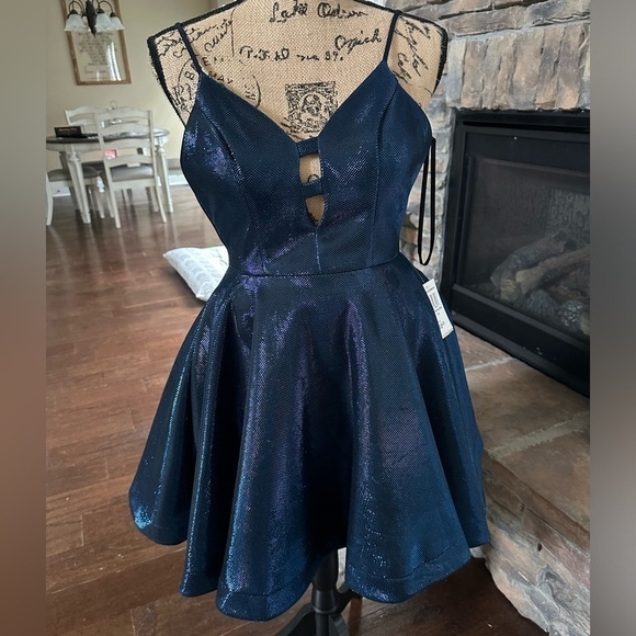 B Darlin-Shimmer flair dress. Navy metallic-1/2 juniors-NWT - Picture 2 of 7